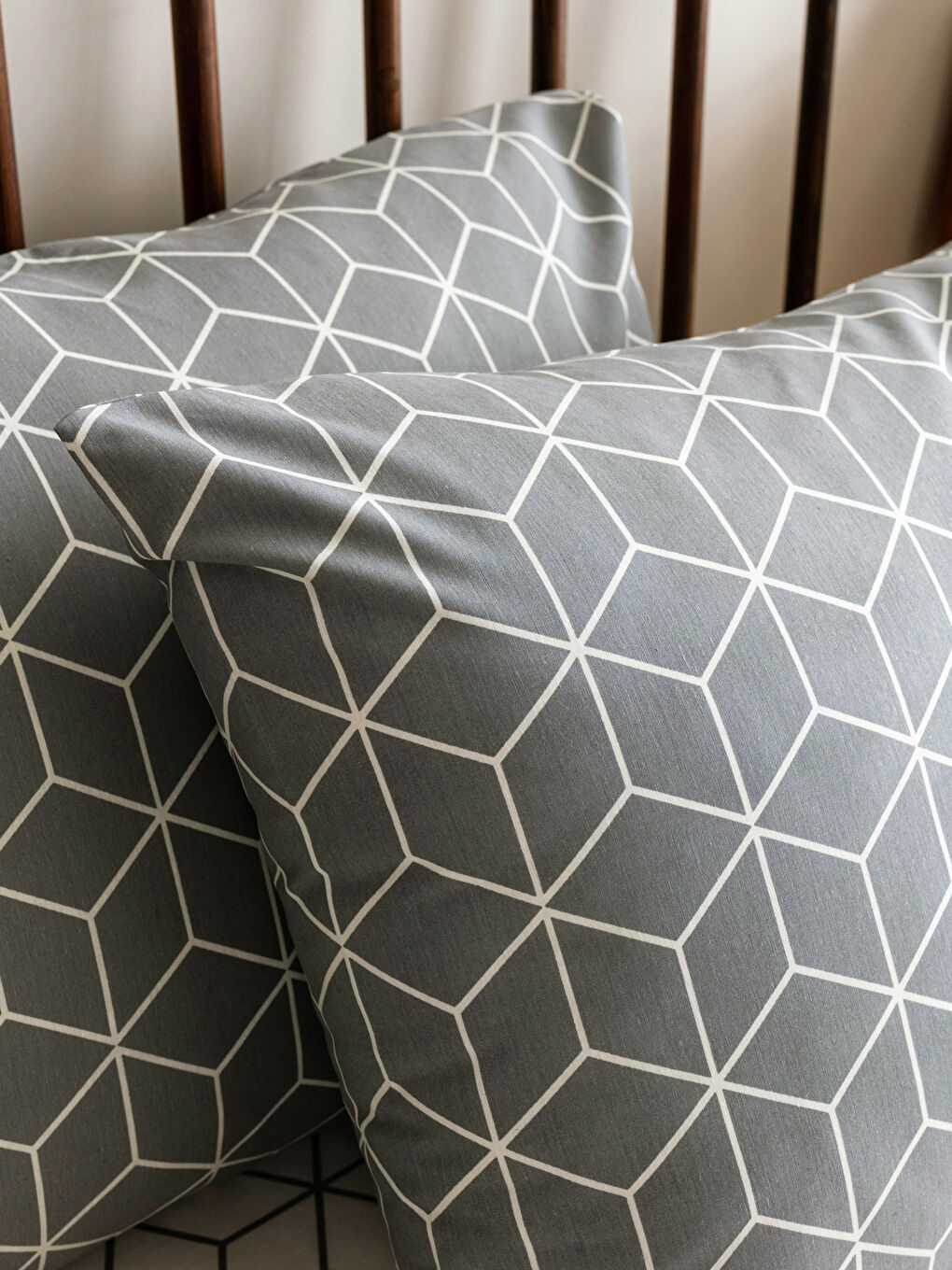 مجموعة غطاء لحاف مزدوج بنقشة هندسية-3