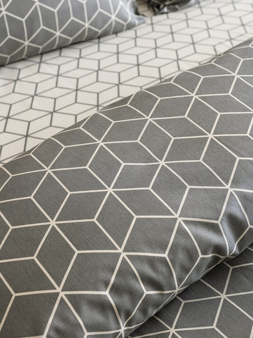 مجموعة غطاء لحاف مزدوج بنقشة هندسية-5