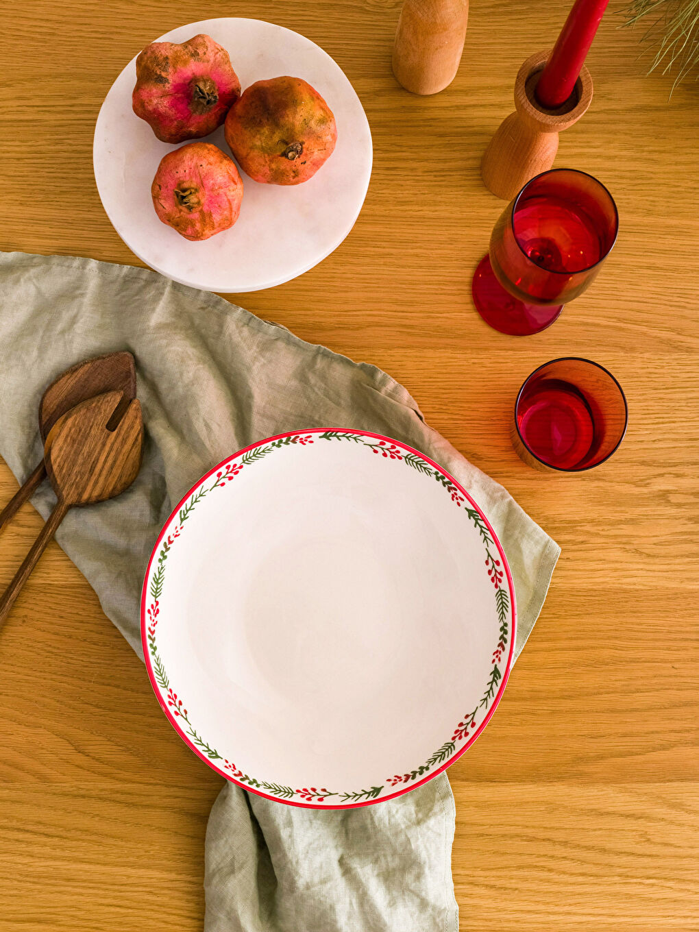 Керамична чиния за сервиране с отпечатан дизайн 26 см-1