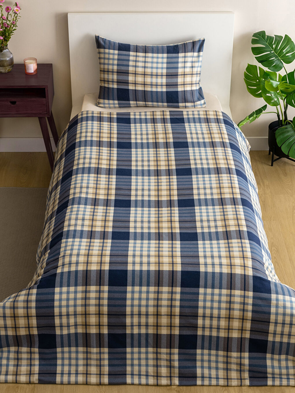 LCW HOME مجموعة غطاء لحاف مفرد بنقشة كاروهات -W2G580Z8-F9C