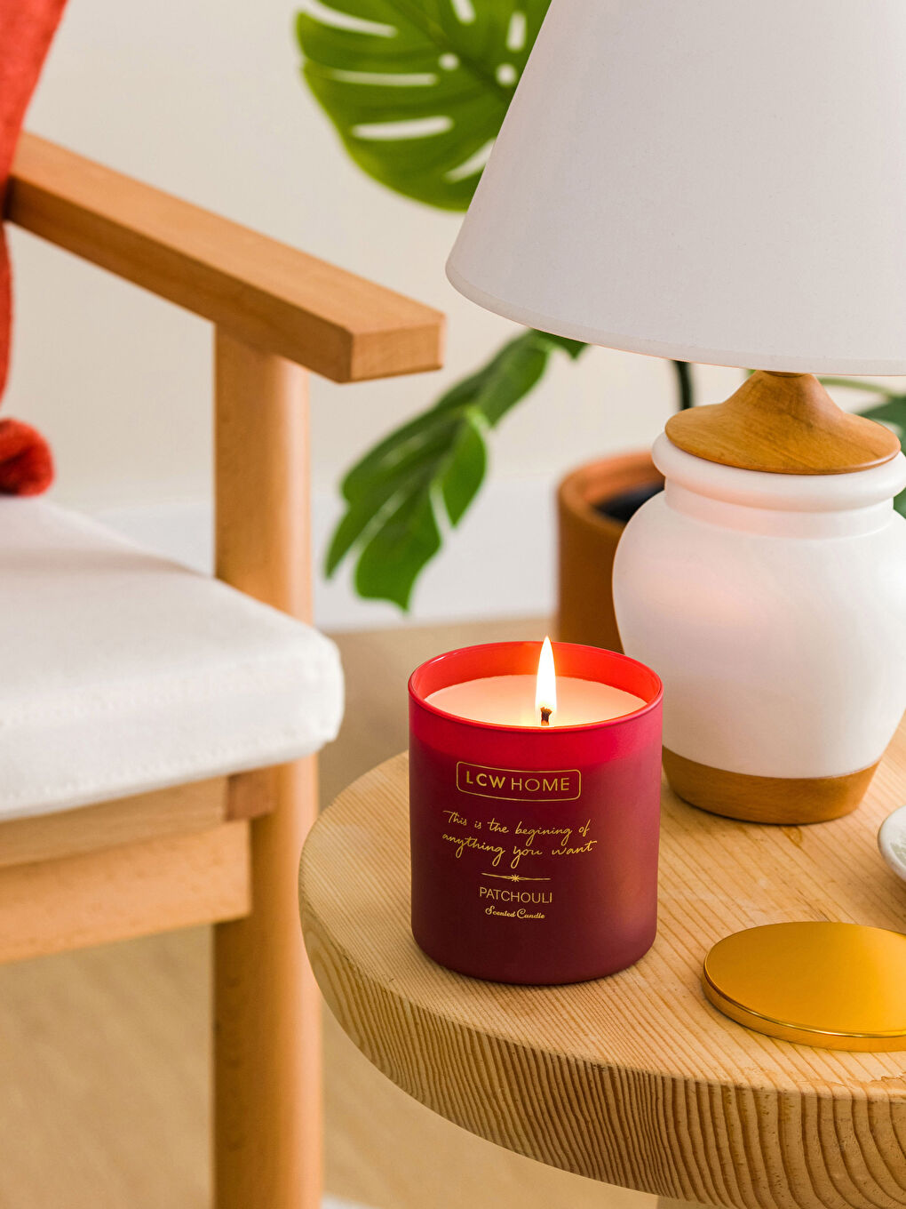 شمعة زجاجية زخرفية باتشولي 190 جم