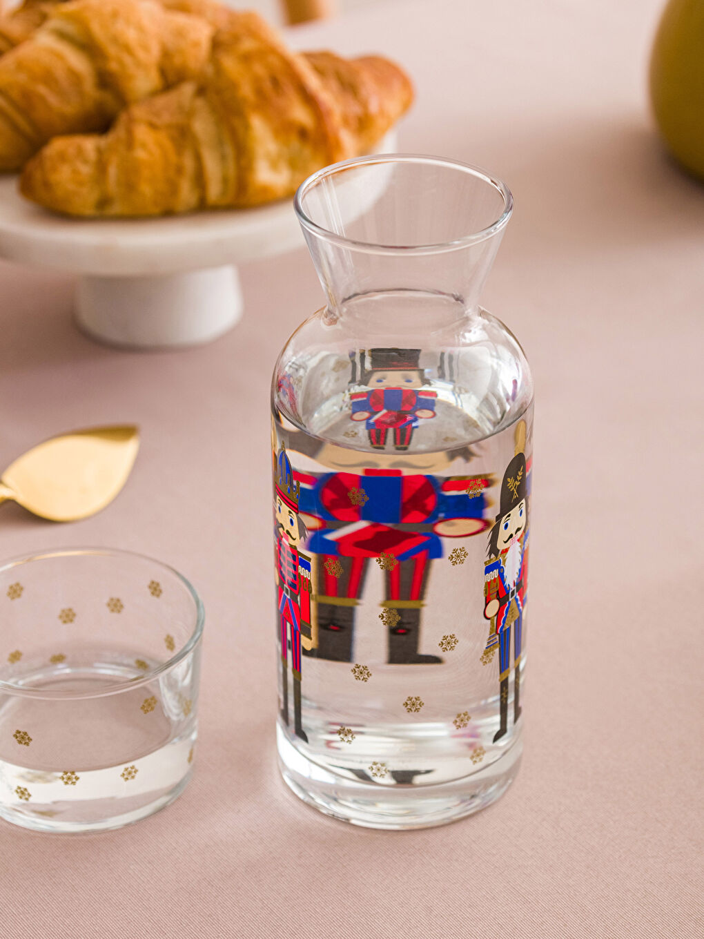 LCW HOME Stakleni bokal Nutcracker sa staklenim poklopcem 700 ml -W2G954Z8-F9C