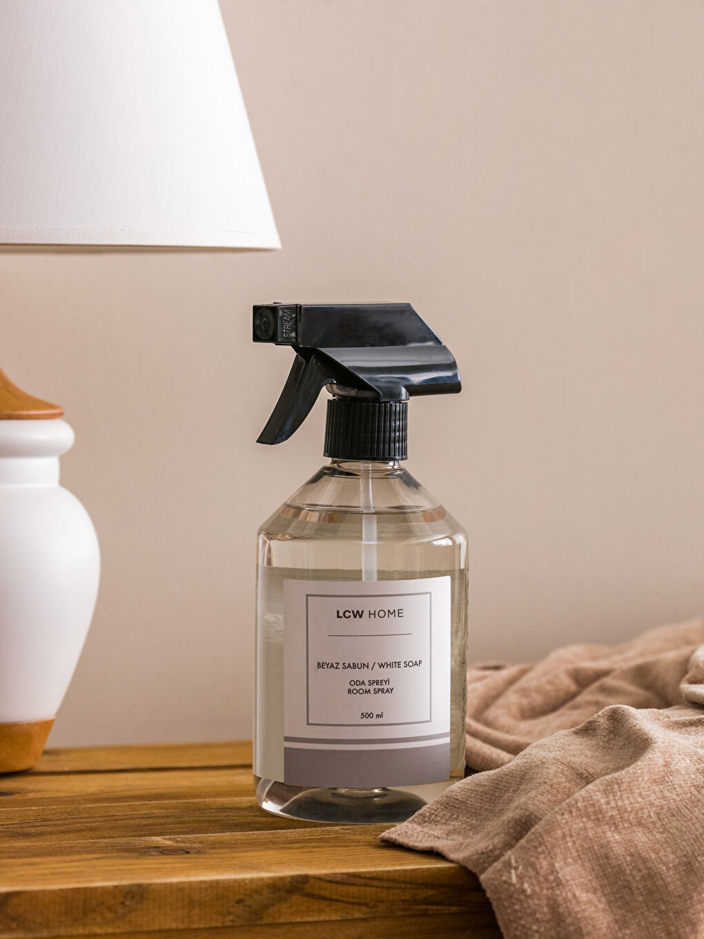 بخاخ للغرف برائحة الصابون الأبيض 500 مل