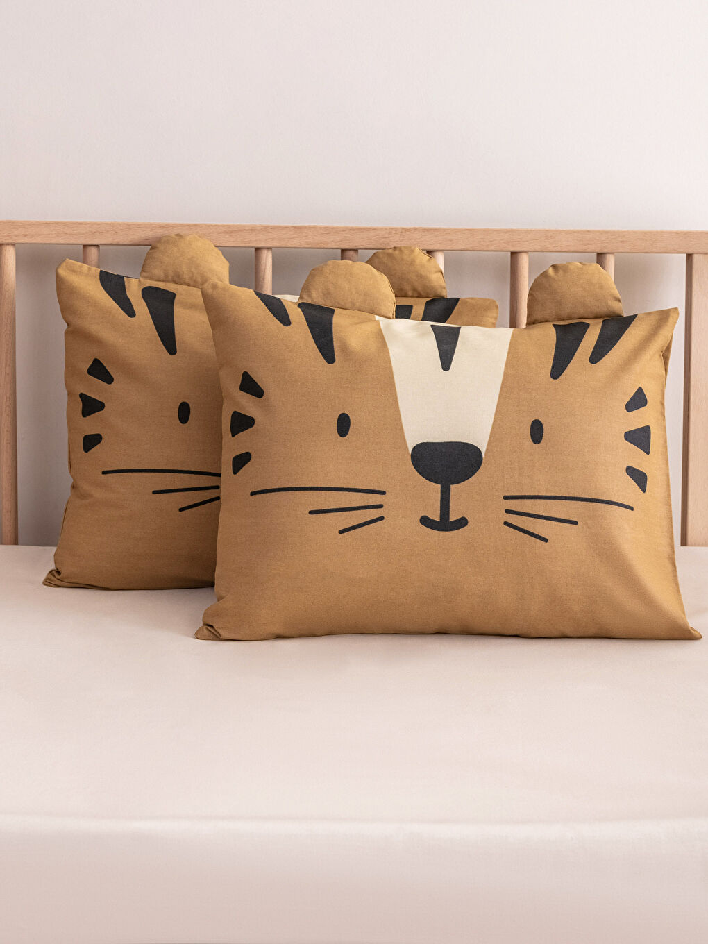 غطاء وسادة الطفل مطبوع - مجموعتين 35x45 سم-1