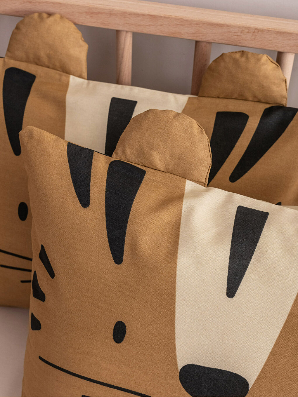 غطاء وسادة الطفل مطبوع - مجموعتين 35x45 سم-2