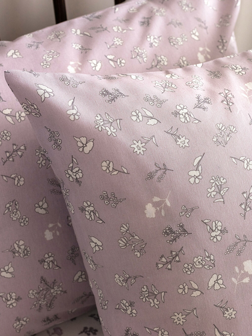 Karışık Çiçek Desenli Çift Kişilik Nevresim Takımı-3