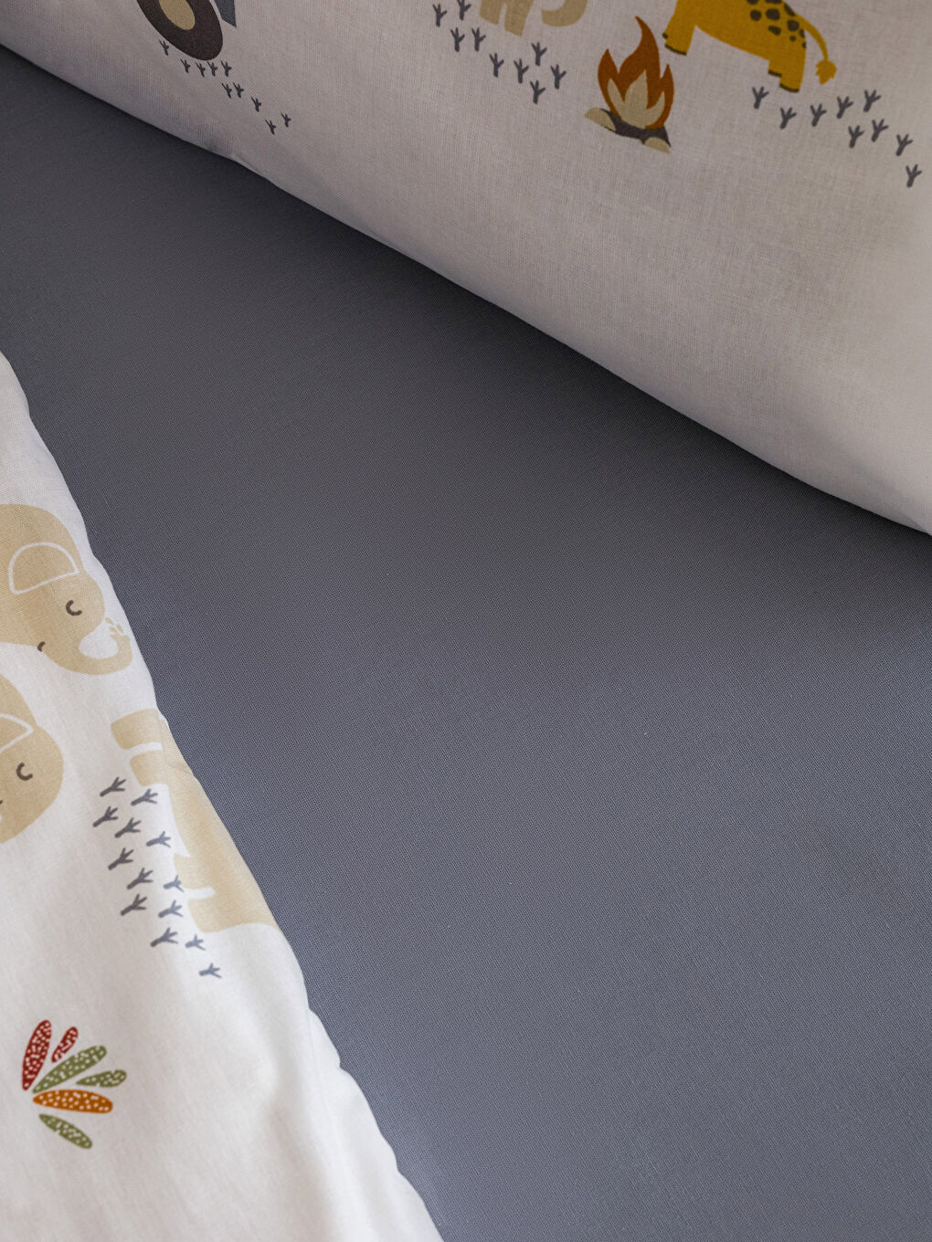 Karışık Desenli Pamuklu Bebek Nevresim Takımı-4