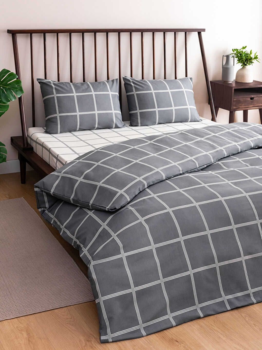 Geometric Patterned Double Duvet Cover Set