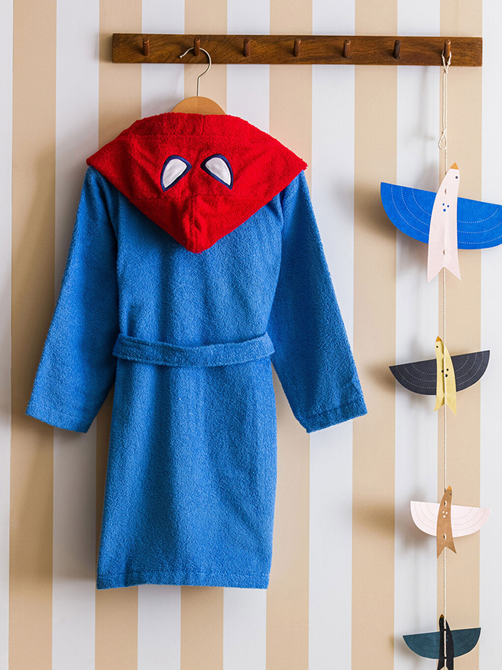 LCW HOME Spider-Man Licensed Hooded Boy's Bathrobe -W2GH74Z4-GW0