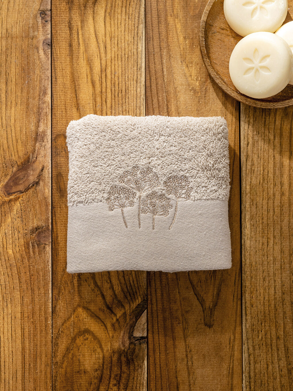 Gri Nakışlı Pamuklu El Havlusu 30x50 cm-2