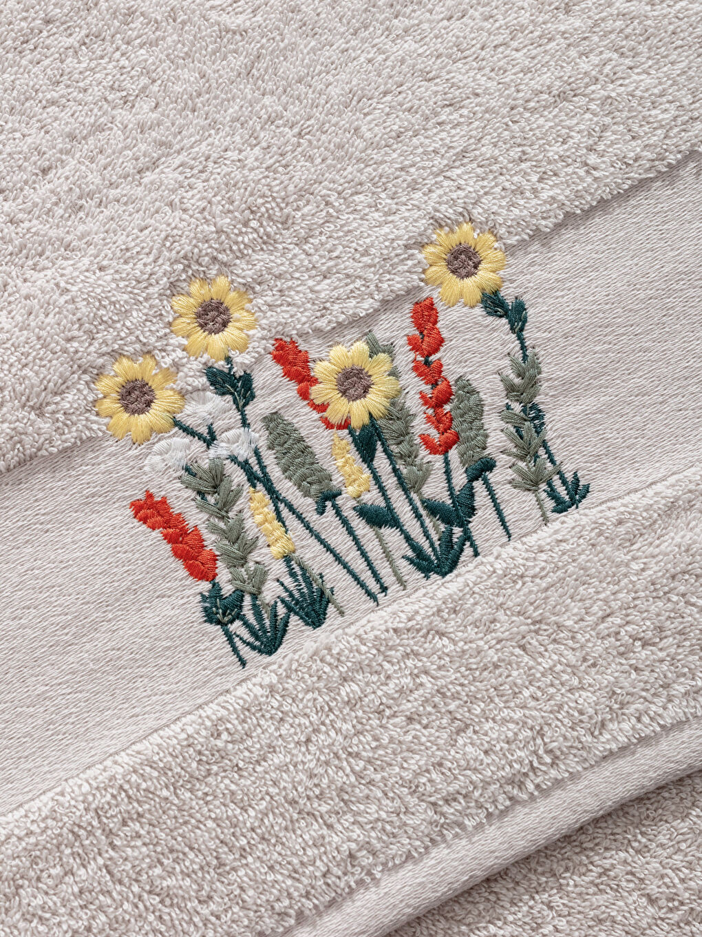 فوطة يد قطن مُزهرة مطرزة مقاس 50x80 سم-3