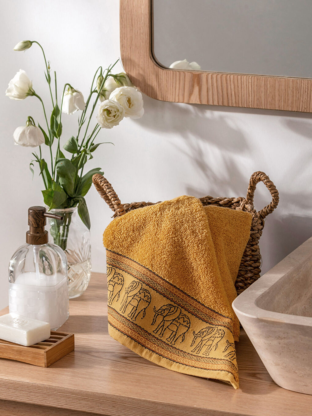 Embroidered Cotton Face Towel 50x80 cm