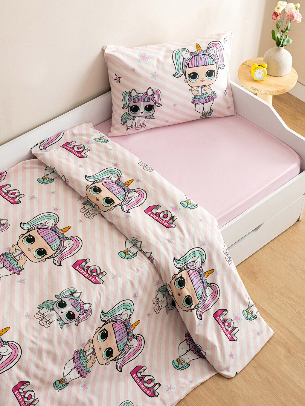 LCW HOME LOL Lisanslı Pamuklu Çocuk Nevresim Takımı -W2GI01Z4-F9C