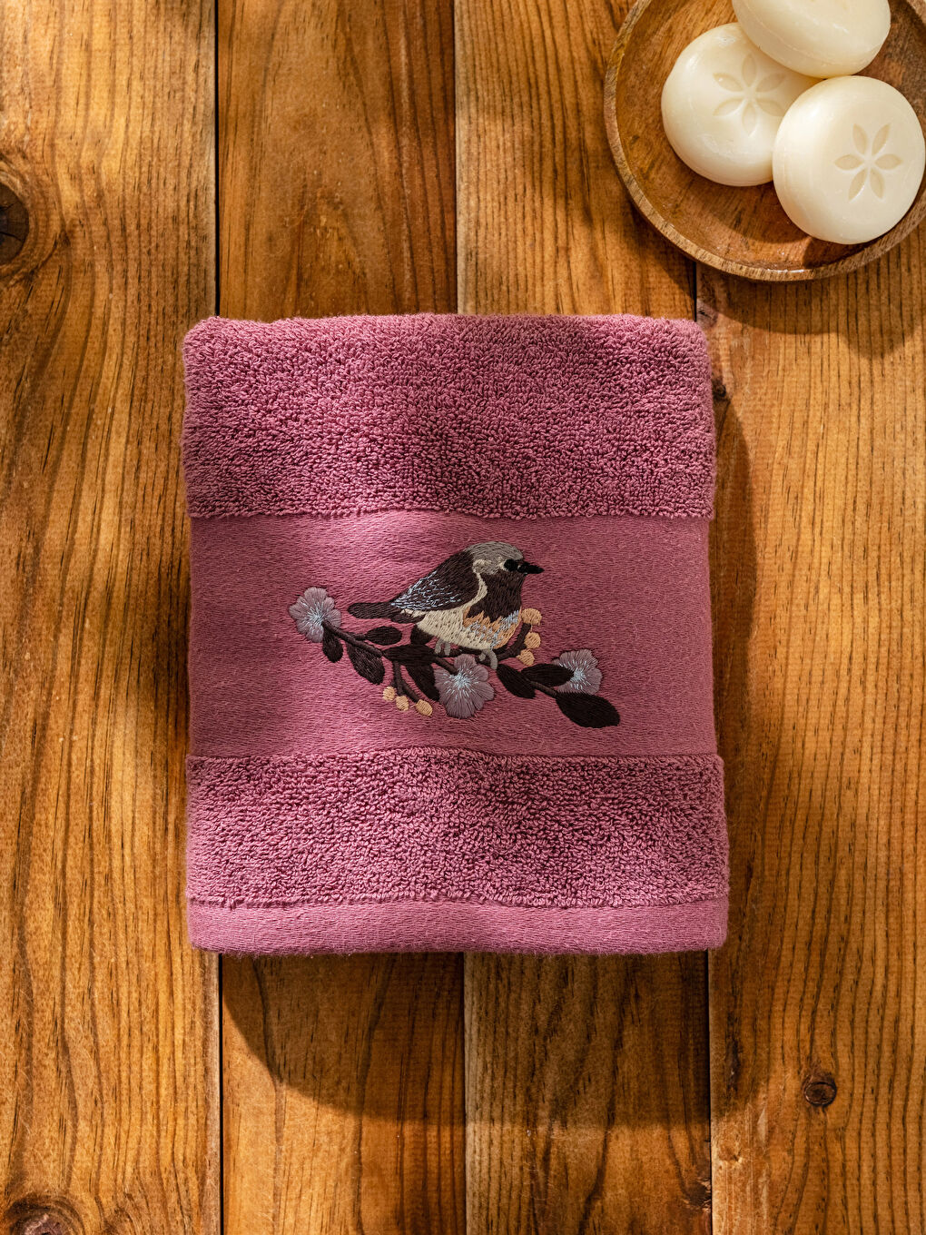 Embroidered Hand Towel 50x80 cm-2