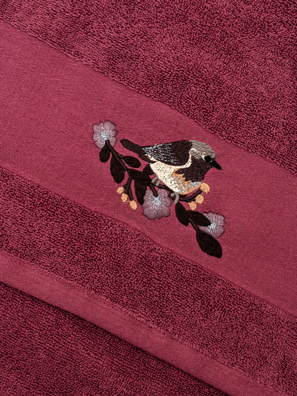 Embroidered Hand Towel 50x80 cm-3