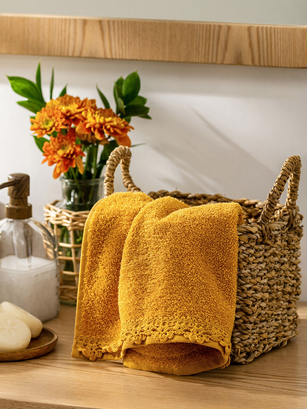 Lace Embroidered Face Towel 50x80 Cm-1