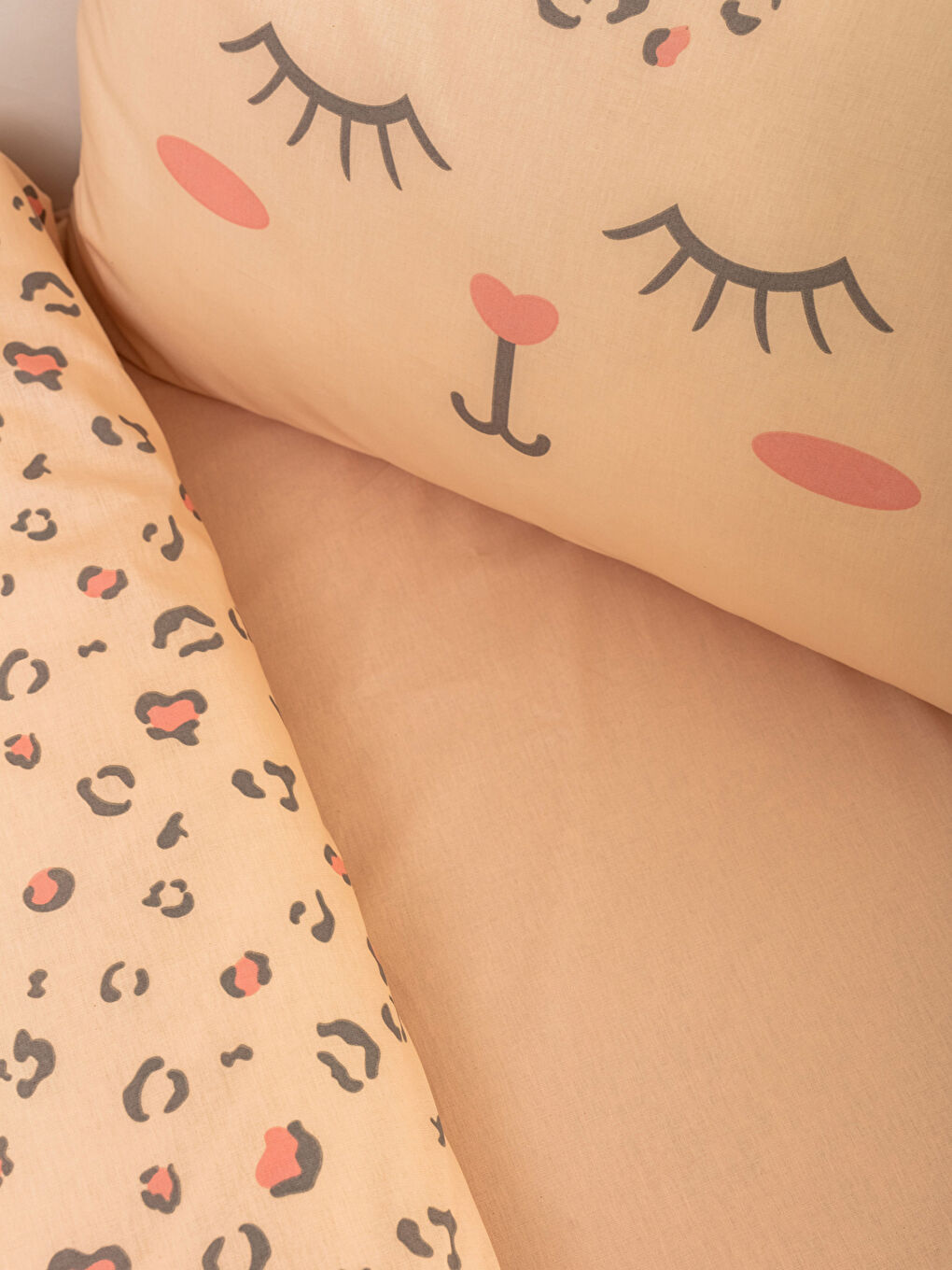 طقم غطاء لحاف أطفال مطبوع-2