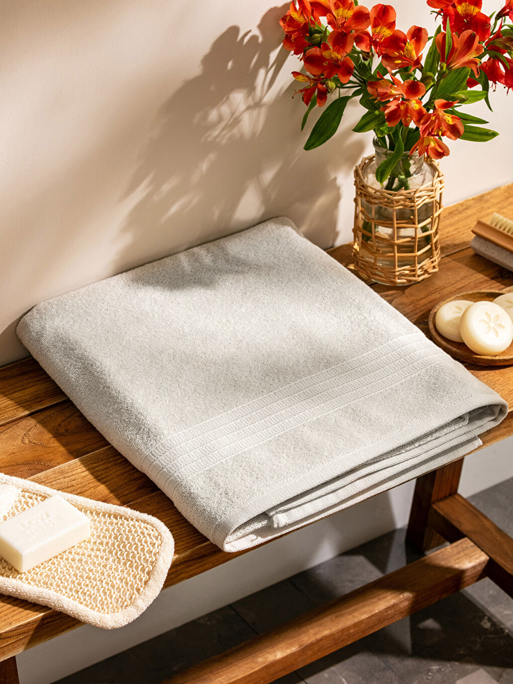 Bej Düz Pamuklu Banyo Havlusu 100x150 cm