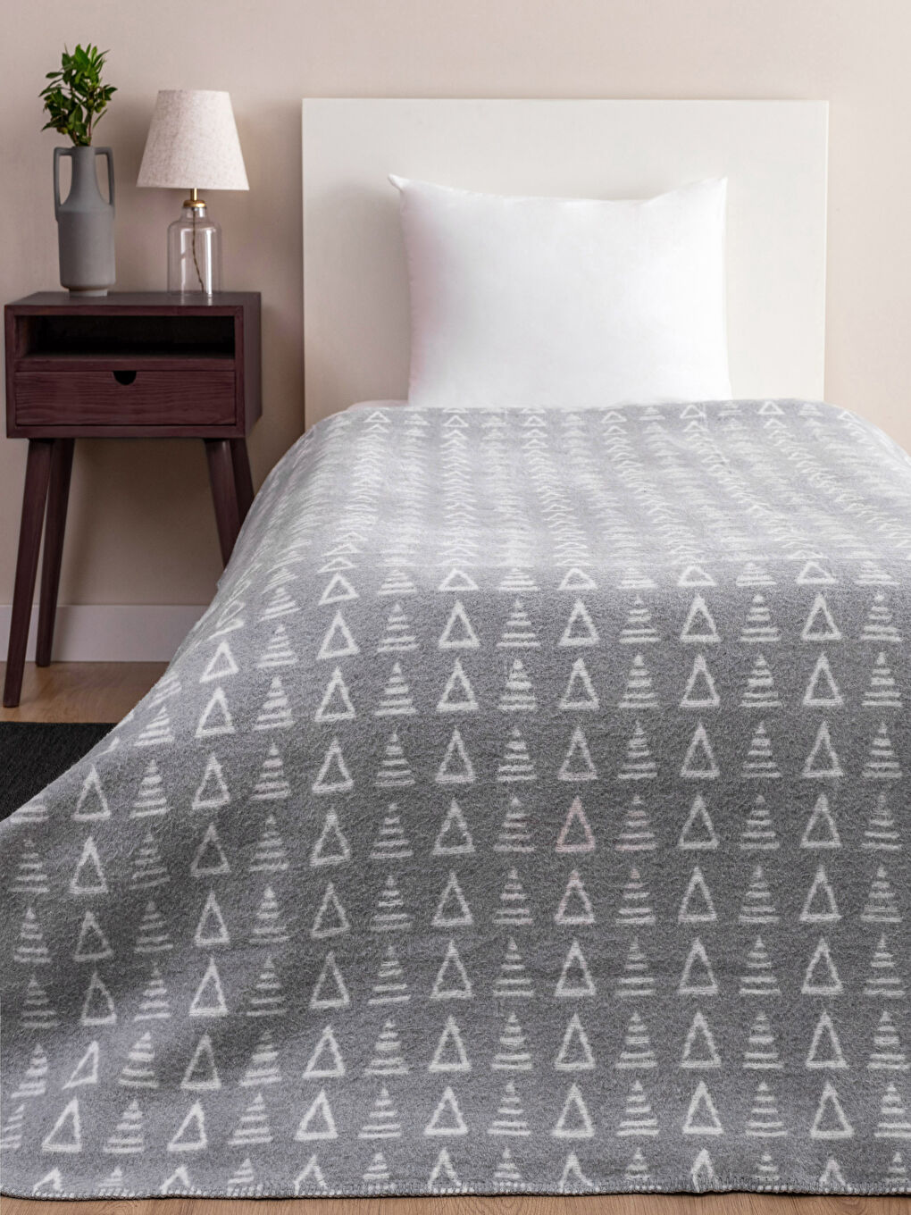 LCW HOME بطانية مفردة -W2GI45Z8-SM0