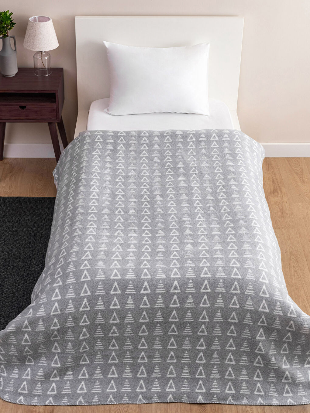 LCW HOME بطانية مفردة -W2GI45Z8-SM0