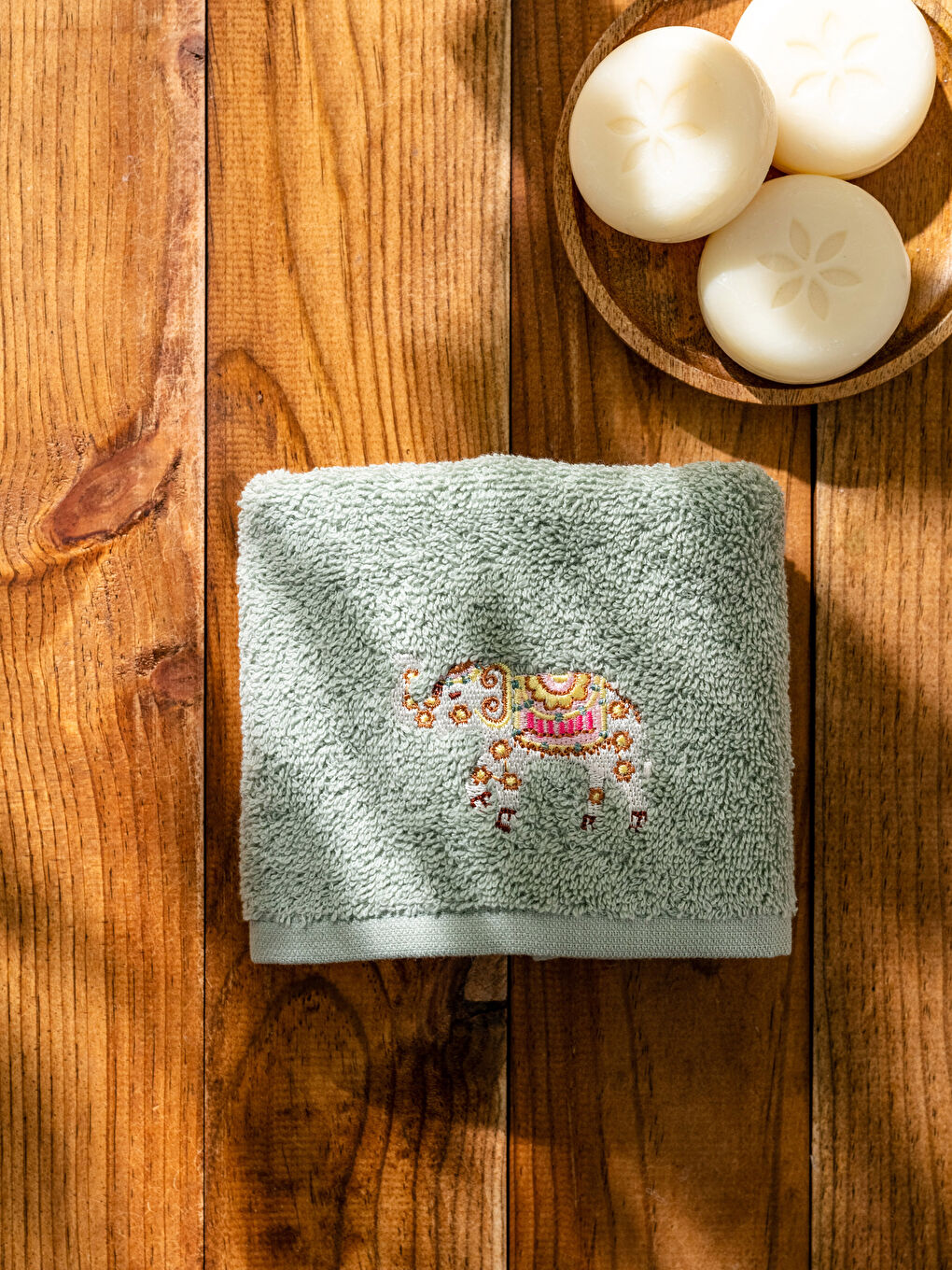 Embroidered Cotton Hand Towel 30x50 Cm-2