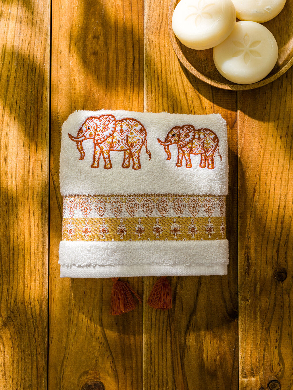 فوطة يد قطن مطرزة 30x50 سم-2