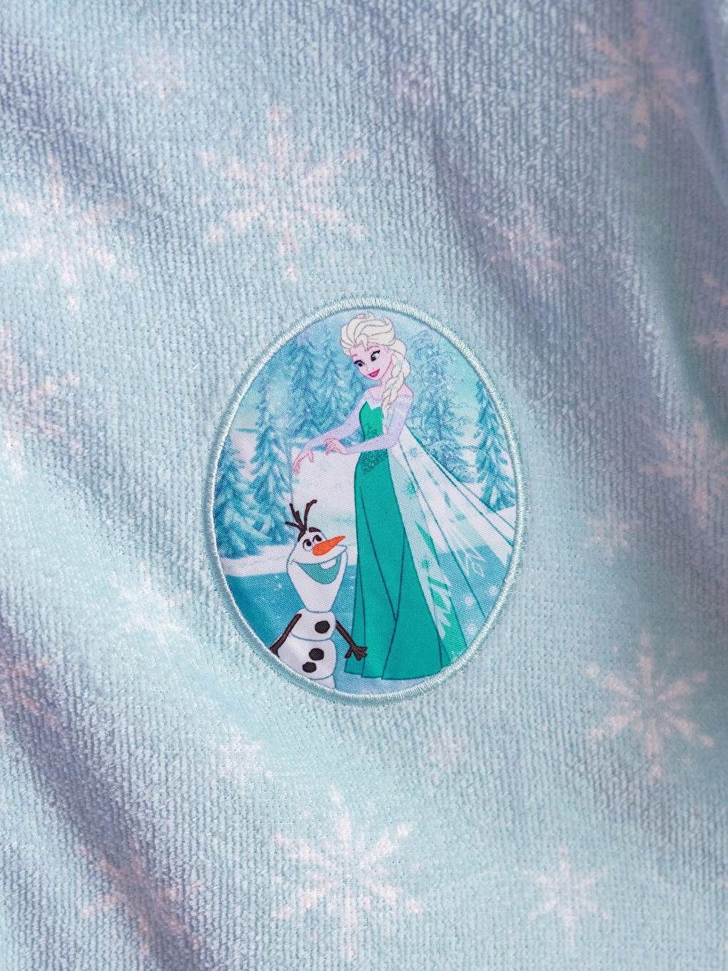 LCW HOME Lila Frozen Lisanslı Kız Çocuk Kapüşonlu Bornoz - 2