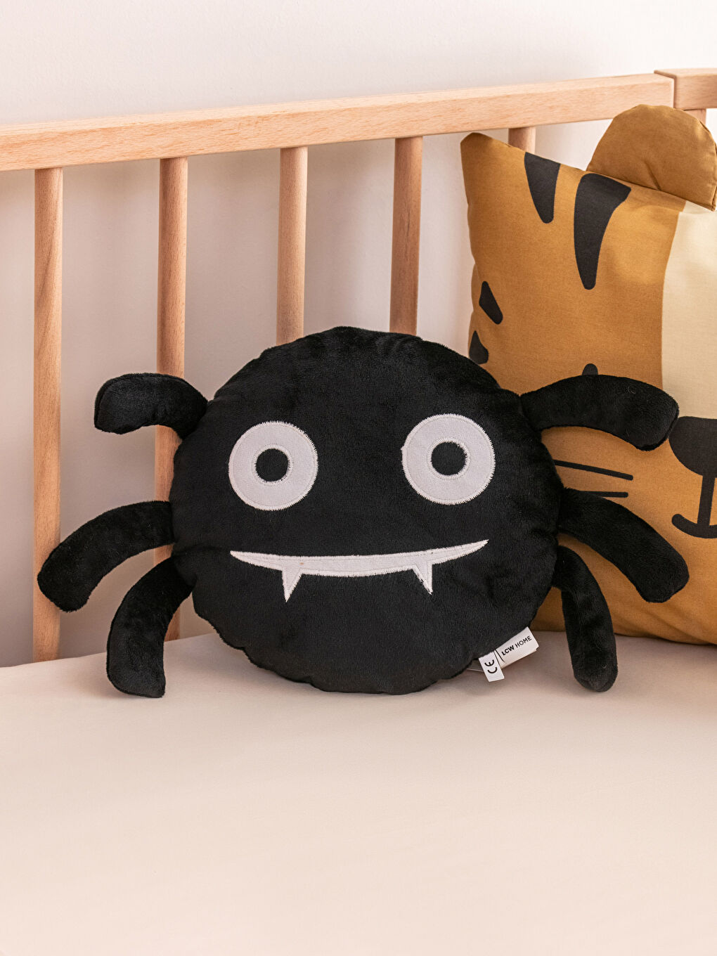 LCW HOME Gefülltes Spinnen-Babykissen 40 cm -W2GI86Z1-LQY