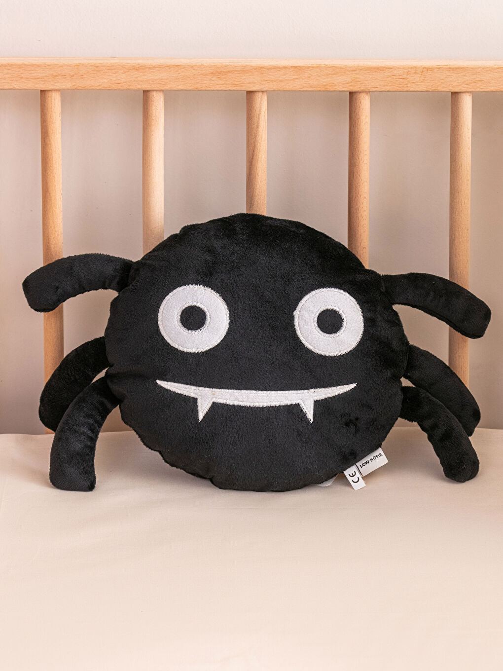 LCW HOME Gefülltes Spinnen-Babykissen 40 cm -W2GI86Z1-LQY