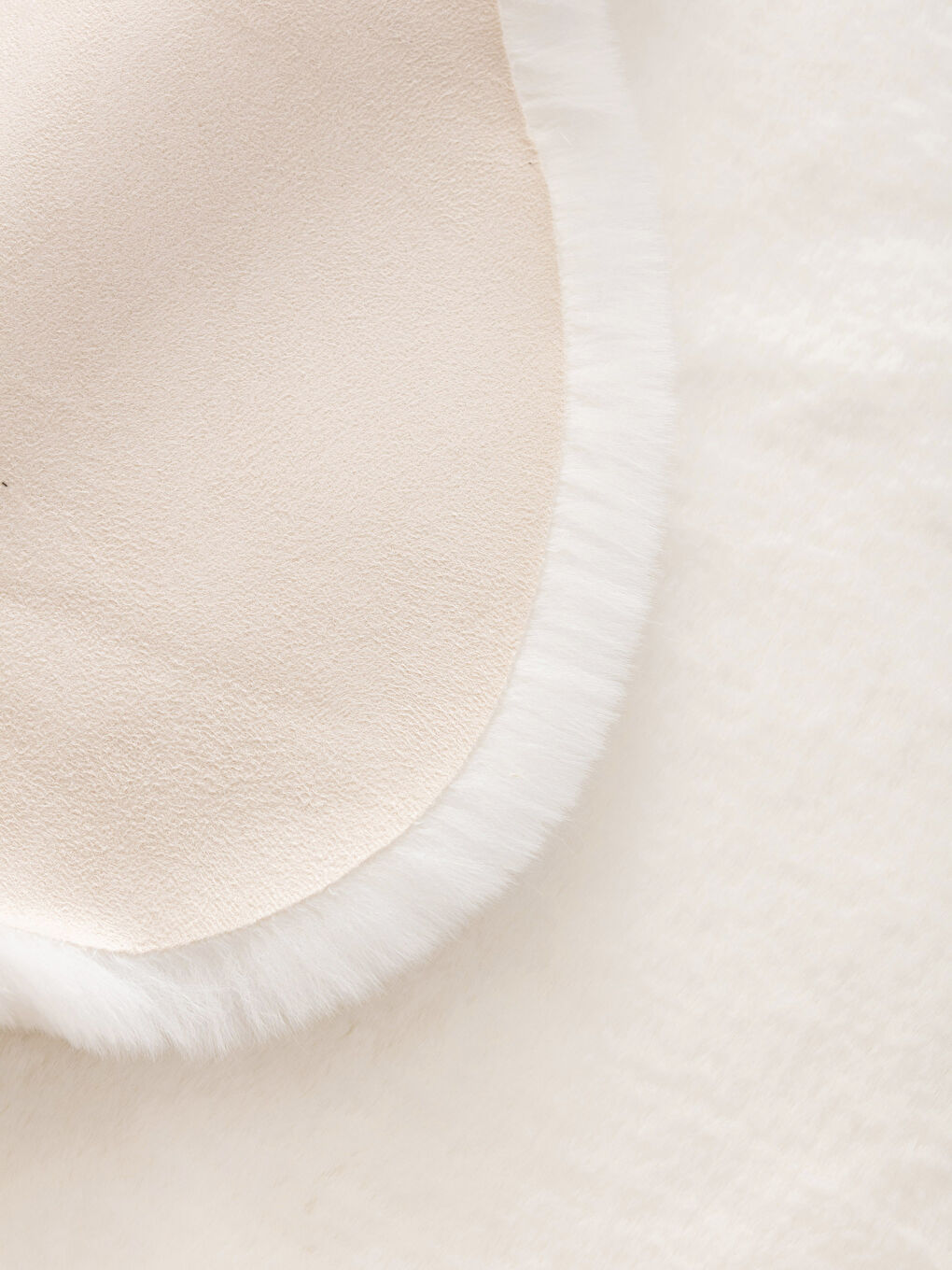 Beyaz Düz Kürk Halı 60x90 cm-2