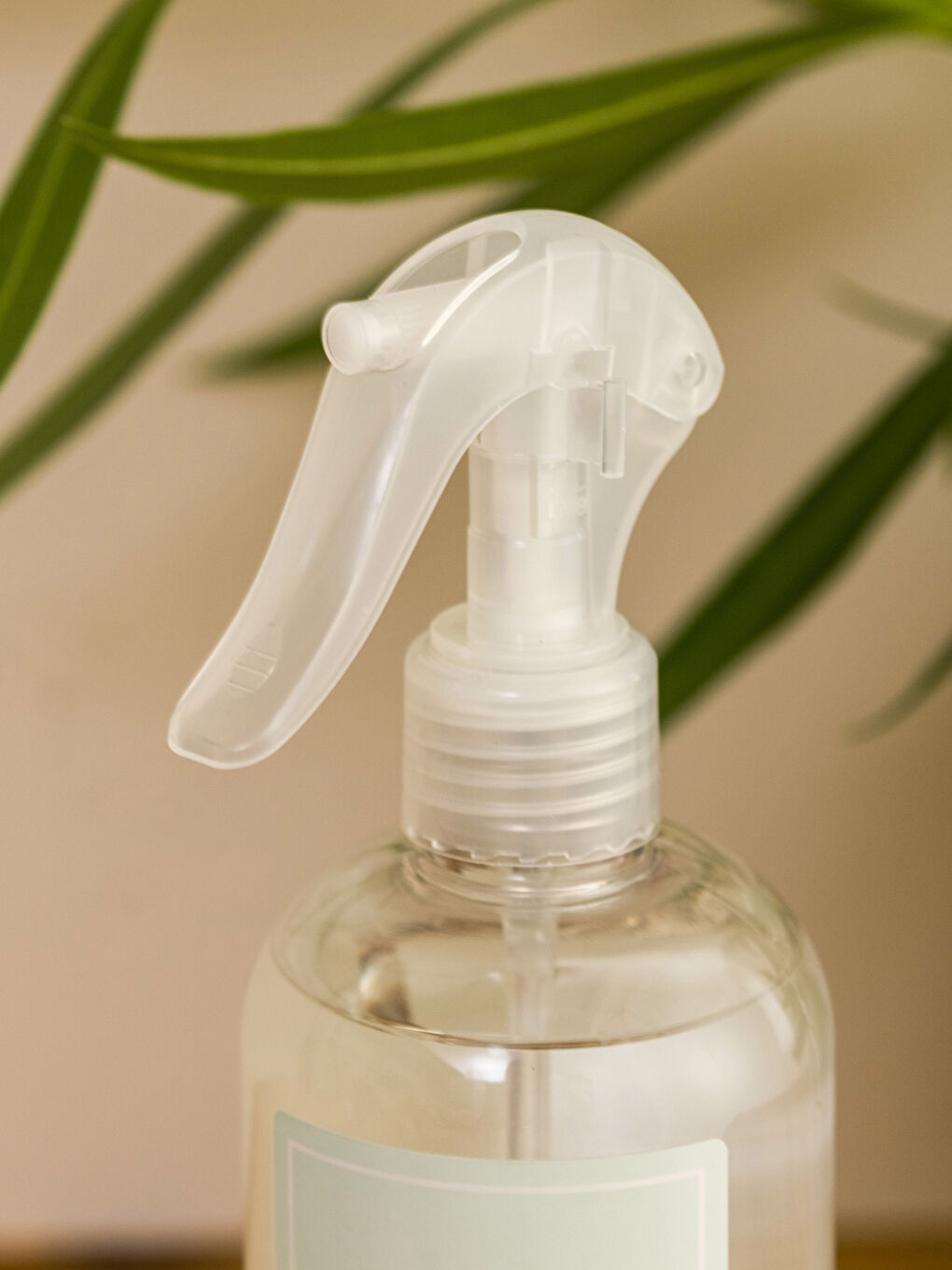 Yeşil Beyaz Misk Kokulu Oda Spreyi 400 ml-1