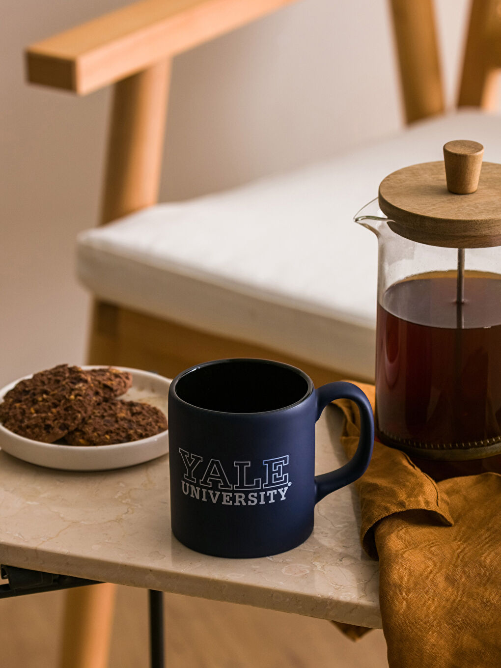 Yale University Printed Ceramic Mug 320 Ml