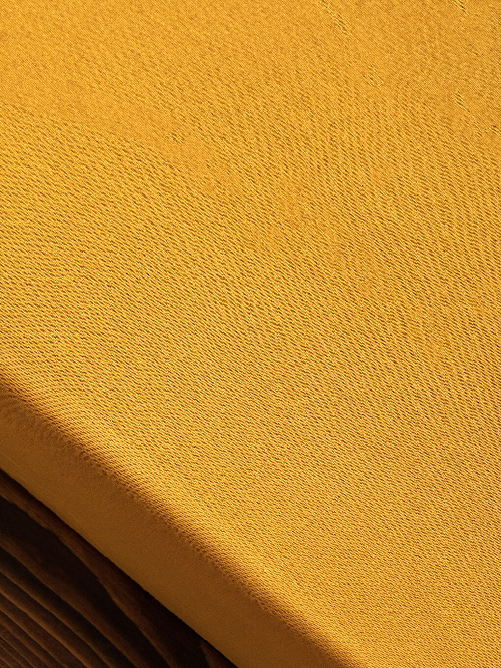 Sarı Düz Pamuklu Lastikli Çift Kişilik Çarşaf 160x200x30 cm-1