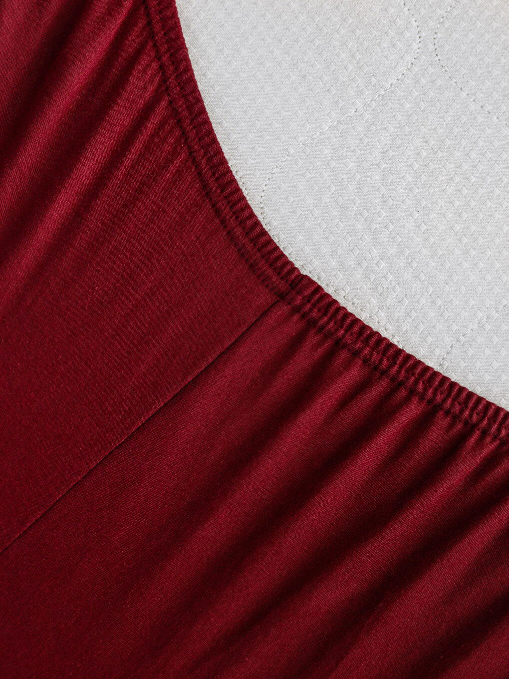 Простыня из хлопка однотонная приталенная двуспальная 160x200x30 см-2