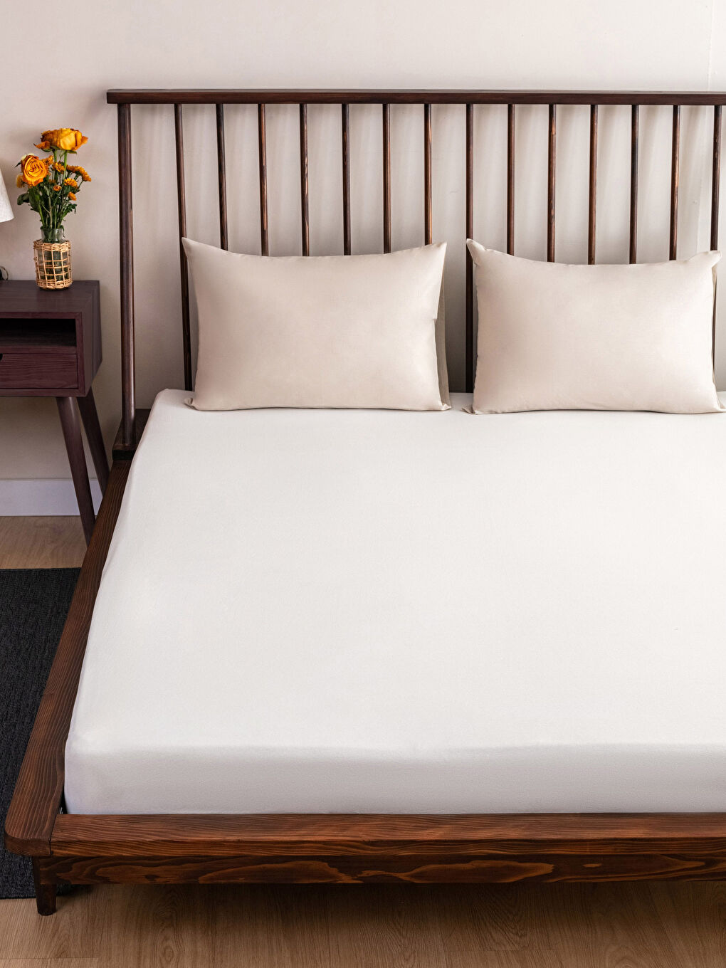 Plain Cotton Fitted Double Bed Sheet 160x200x30 cm