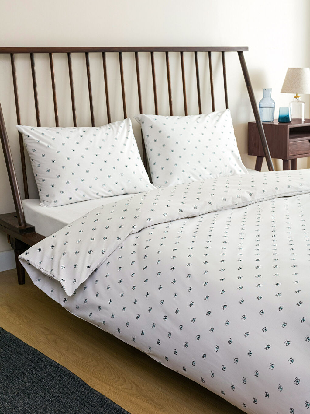 Mavi Göz Desenli Pamuklu Çift Kişilik Nevresim Seti