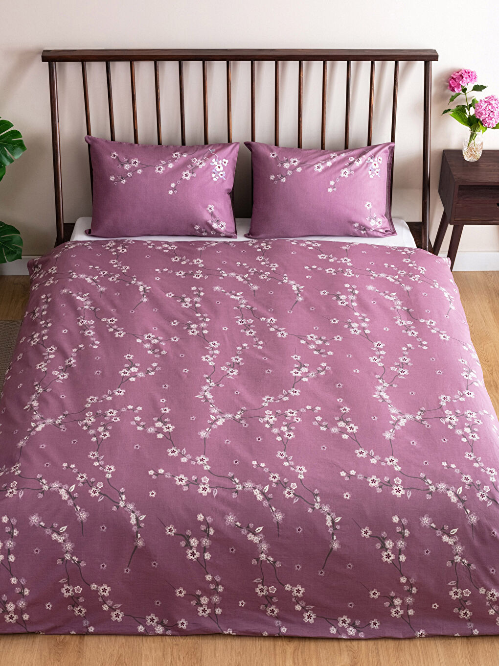 Mor Desenli Çift Kişilik Nevresim Seti-1