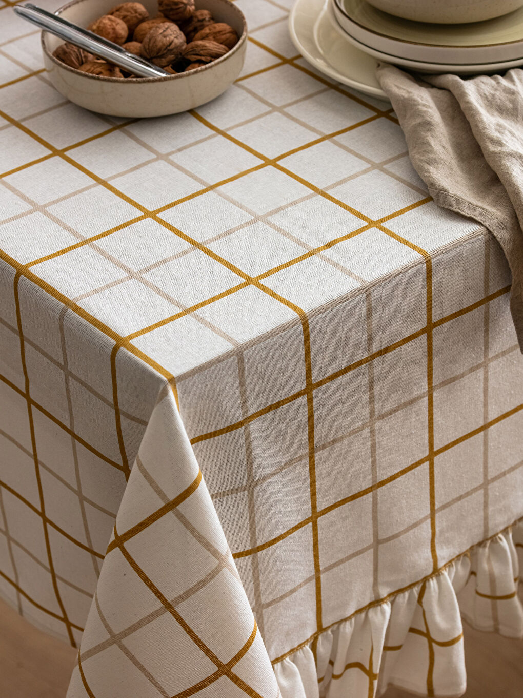 LCW HOME Ekru Ekose Desenli Masa Örtüsü 150x200 cm - 2