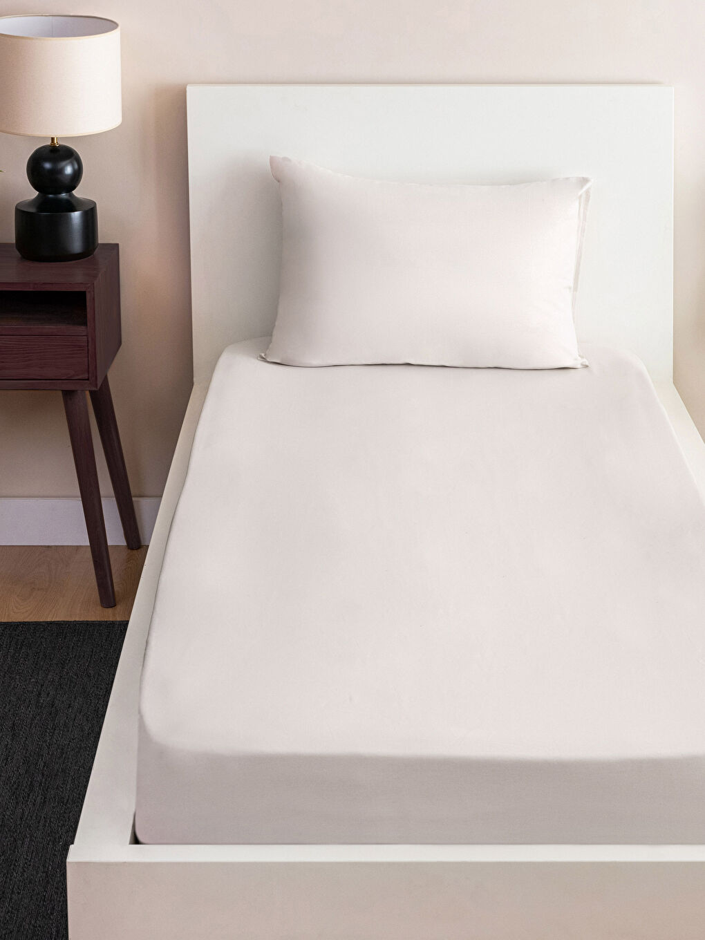 شرشف سرير مفرد مطاطي قطني سادة وغطاء وسادة