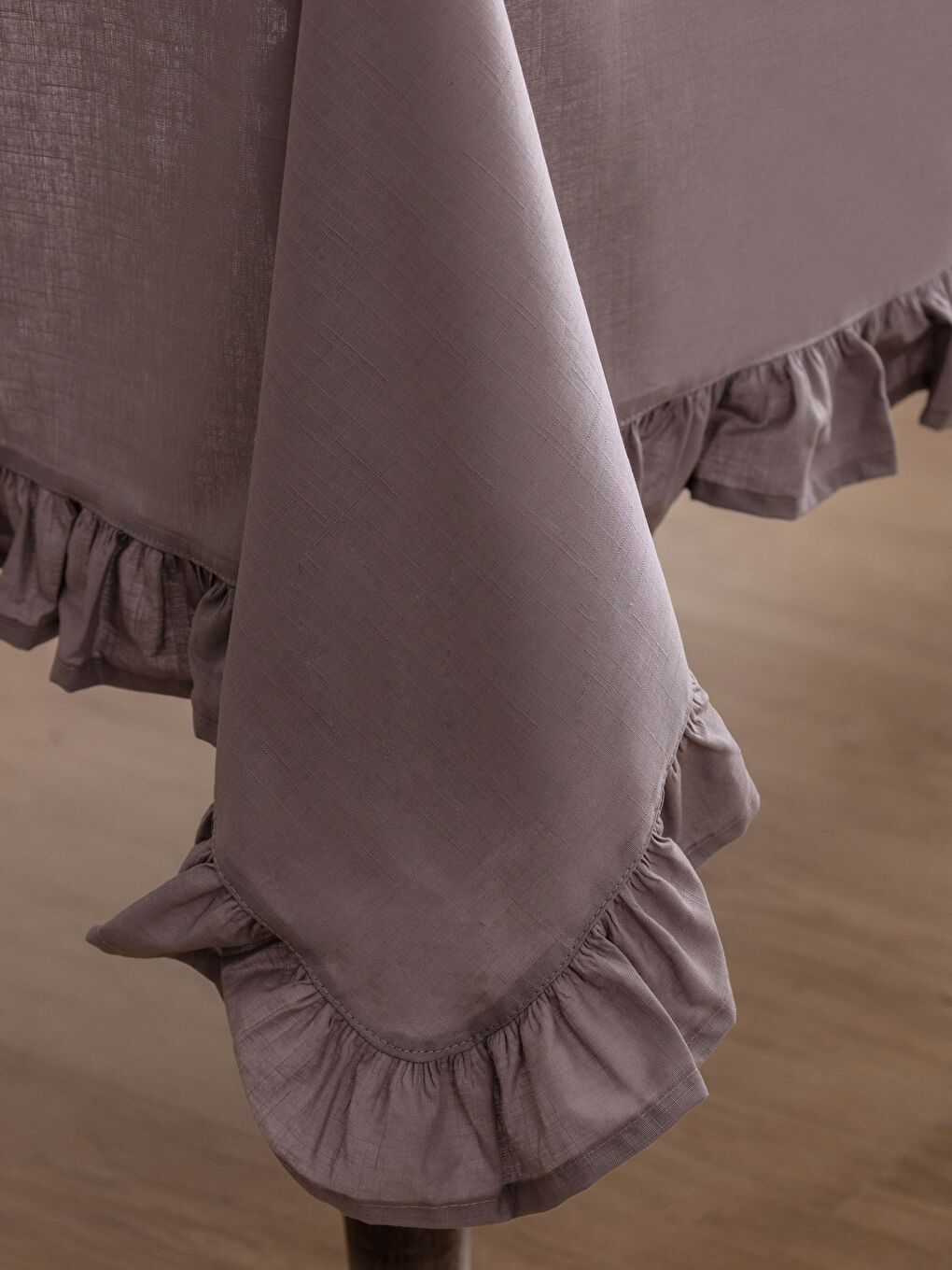 Nappe en Coton avec Détails à Volants 150x200 Cm-3