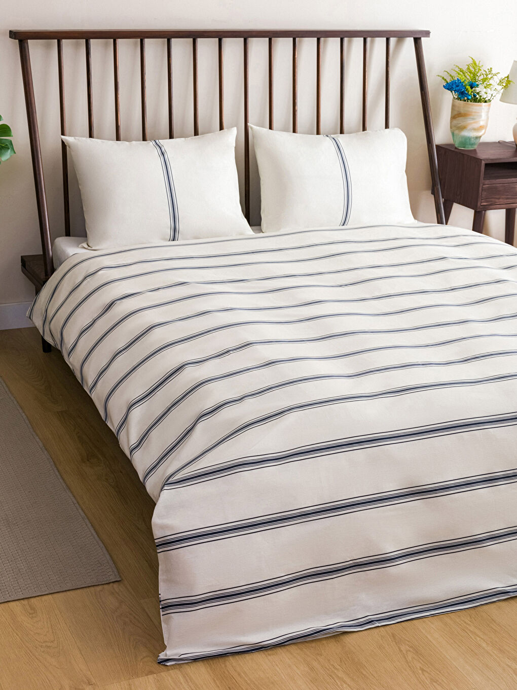 Lacivert Çizgili Pamuklu Çift Kişilik Nevresim Seti