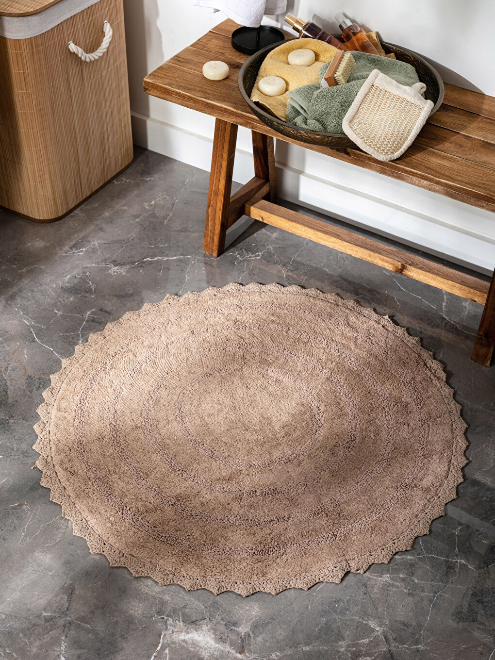 Lace Embroidered Round Bath Mat 80x80 Cm