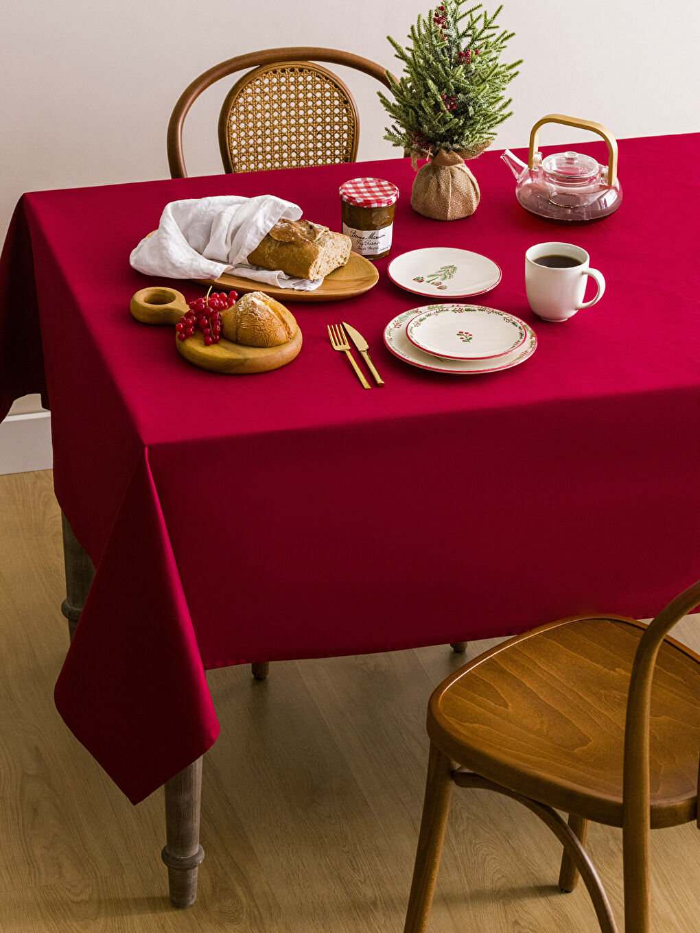 Cotton Plain Table Cloth 150x300 Cm-1
