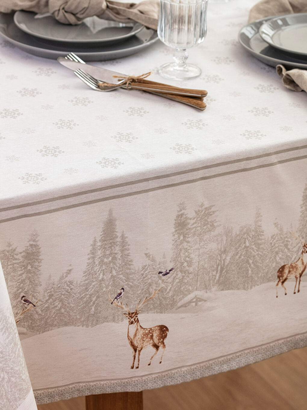 Patterned Tablecloth 150x200 cm-2