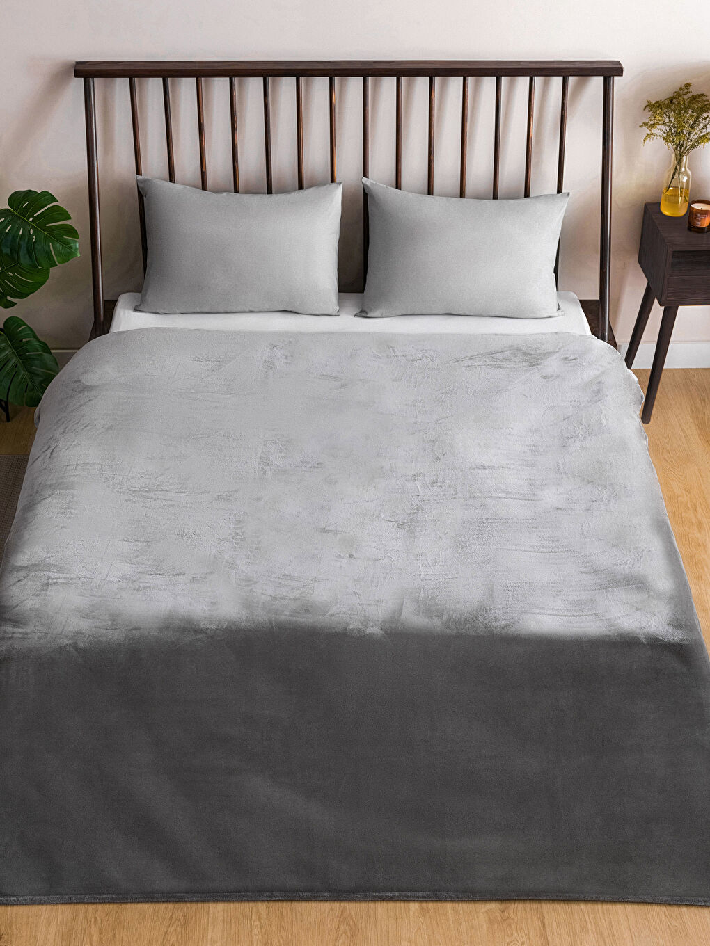 Antrasit Düz Wellsoft Çift Kişilik Battaniye 200x220 cm-1