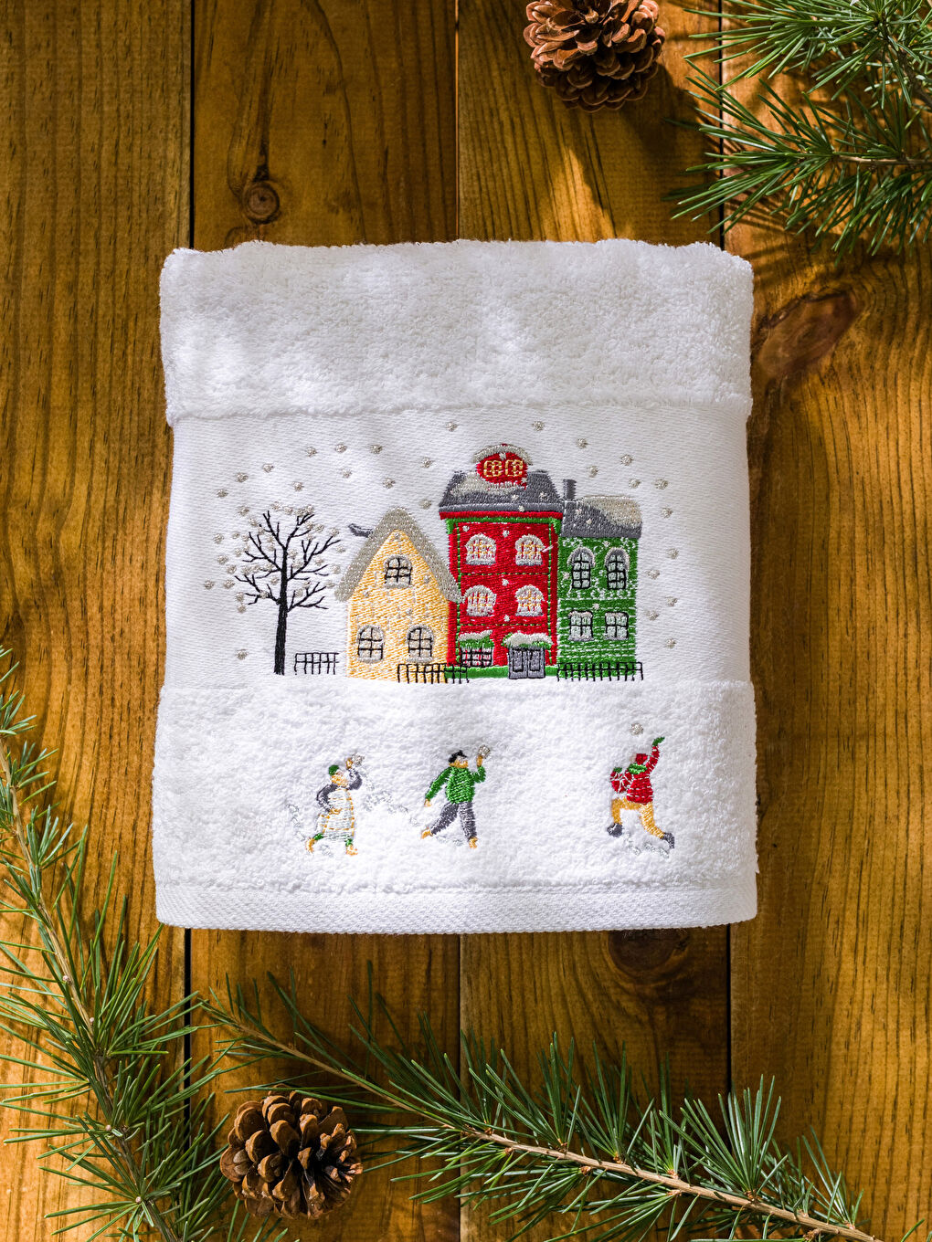 فوطة وجه قطن مطرزة 50x80 سم-2