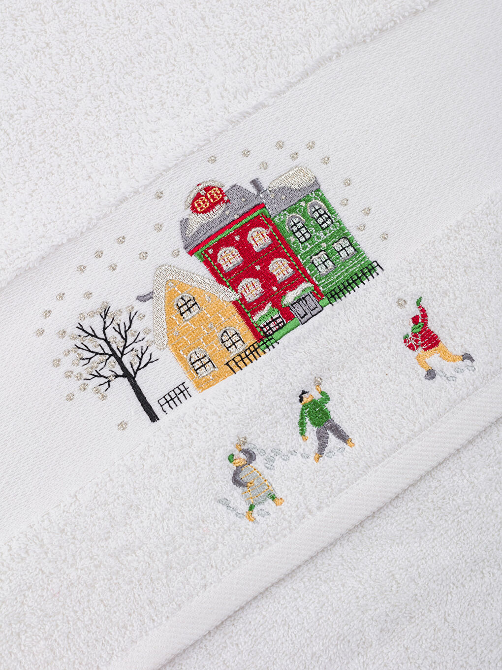 فوطة وجه قطن مطرزة 50x80 سم-3