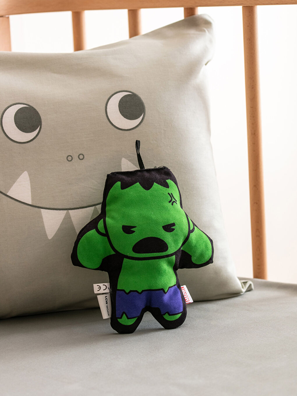 Coussin Bébé Hulk Imprimé 17 Cm
