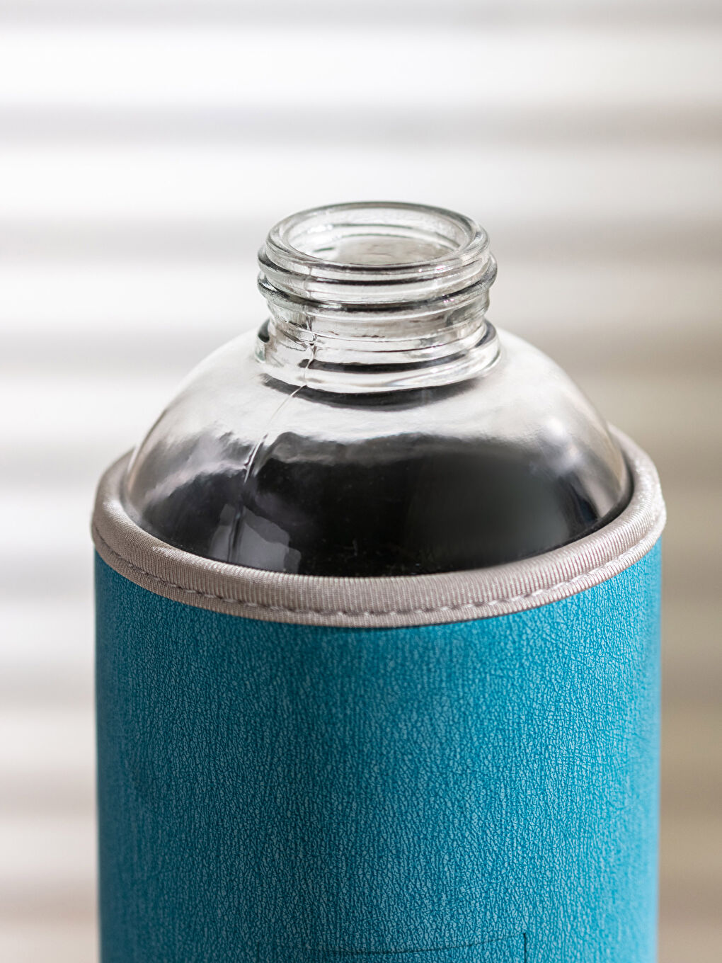 Mavi Cam Kılıflı Su Matarası 1000 ml-2