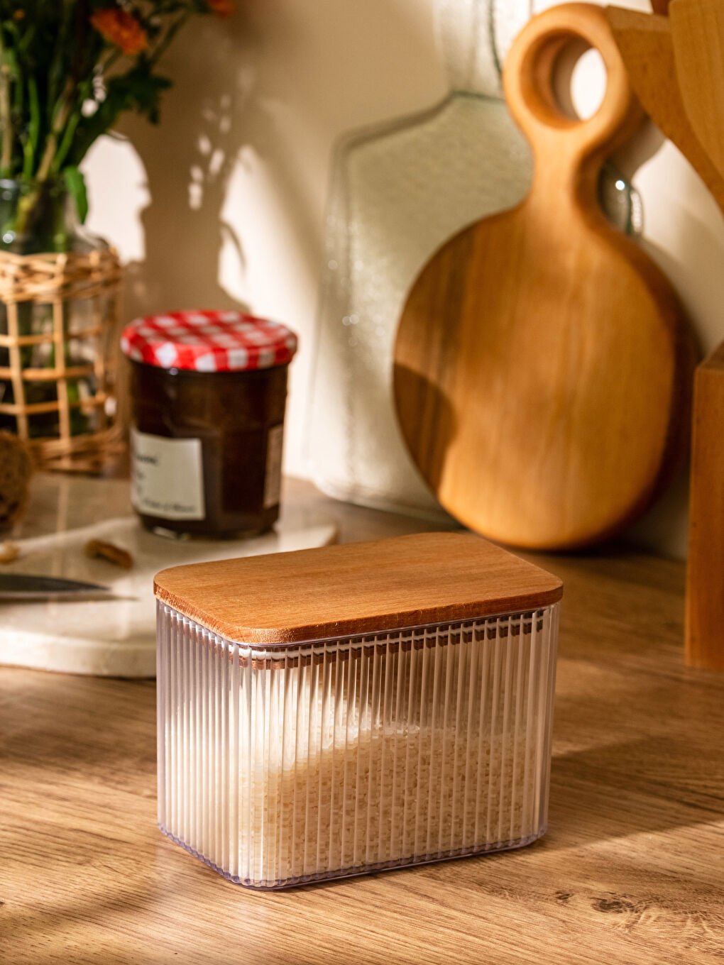 Renksiz Kapaklı Saklama Kabı 1000 ml